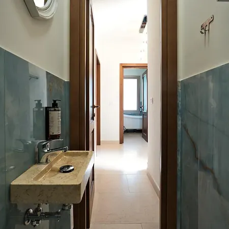 Semesterbostad Free Parking Ap1 Romantic Garden Venice *