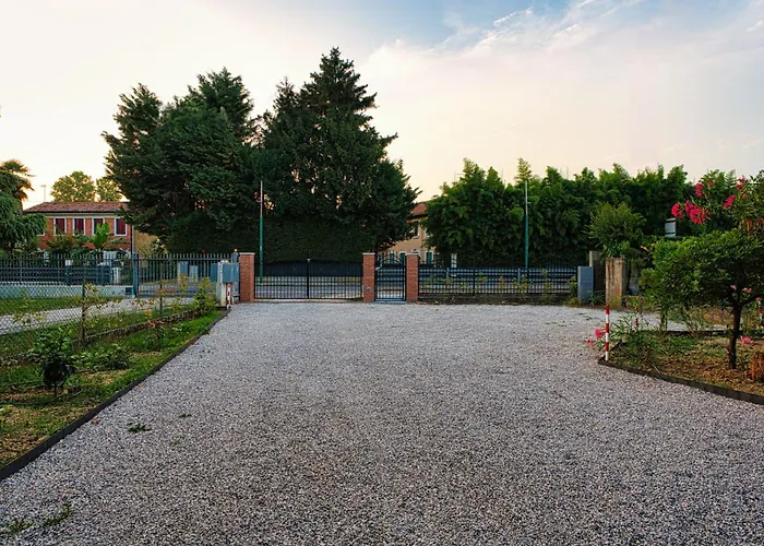 Vakantiehuis Free Parking Ap1 Romantic Garden Venice *